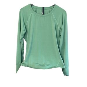 Lildy Sport Womens Long Sleeve Activewear Top Sage Green Thumbholes Size M